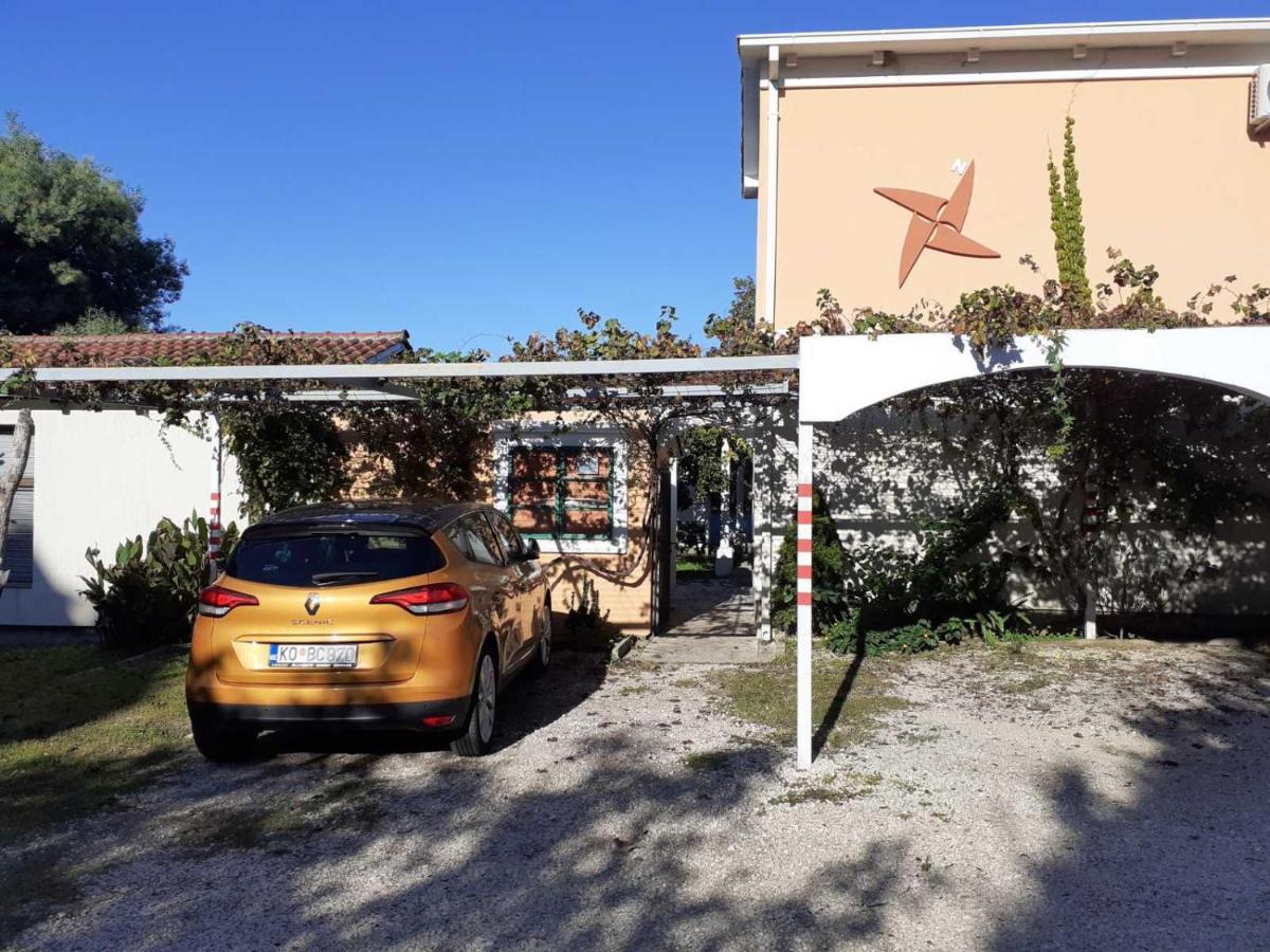 Apartments Rolovina Tivat Exterior foto