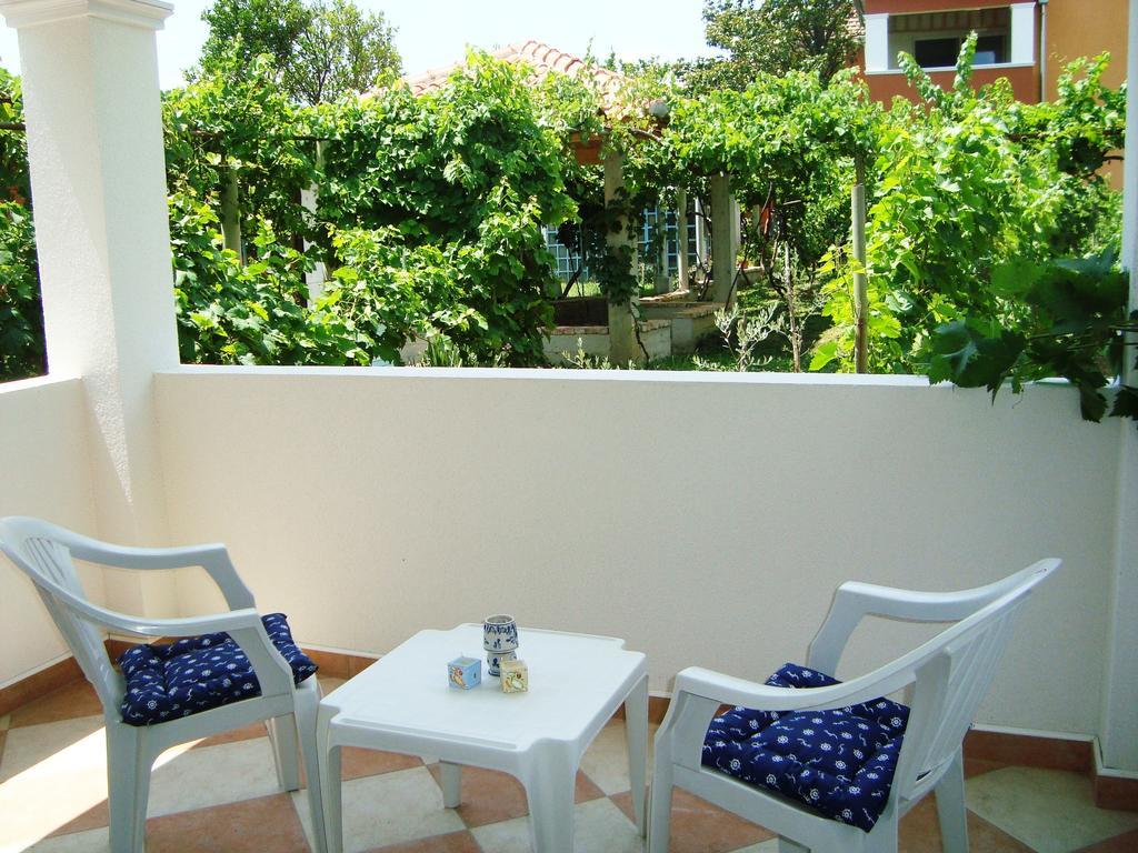 Apartments Rolovina Tivat Quarto foto