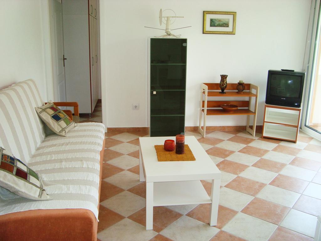 Apartments Rolovina Tivat Quarto foto